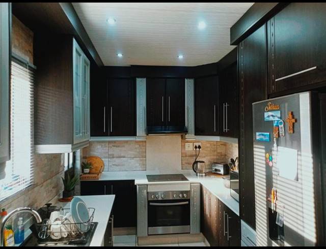 3 BEDROOM HOUSE FOR SALE IN HILLARY